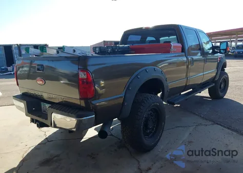 2008 Ford F-250 Fx4/Harley-Davidson/King Ranch/Lariat/Xl/Xlt z USA, uszkodzony, nr VIN 1FTSW21R68EA26181